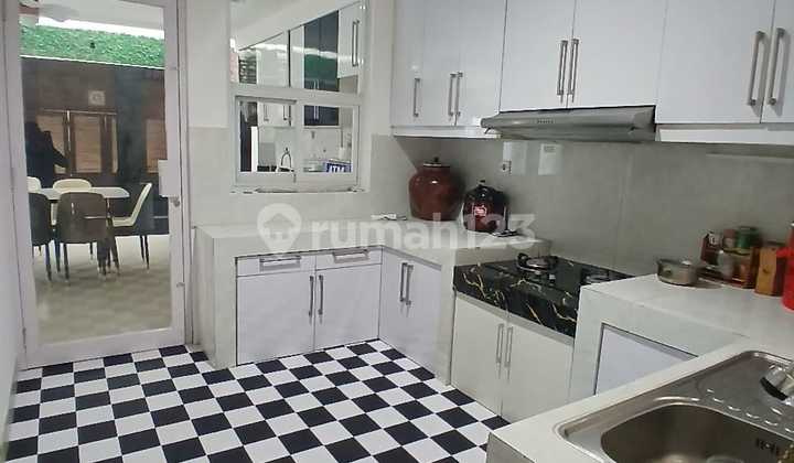 Rumah Bagus Rapi Ada Taman Di Cendana Golf 2