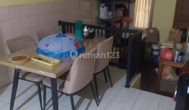 Dijual Cepat Rumah Villa Melati Mas. Strategis 2