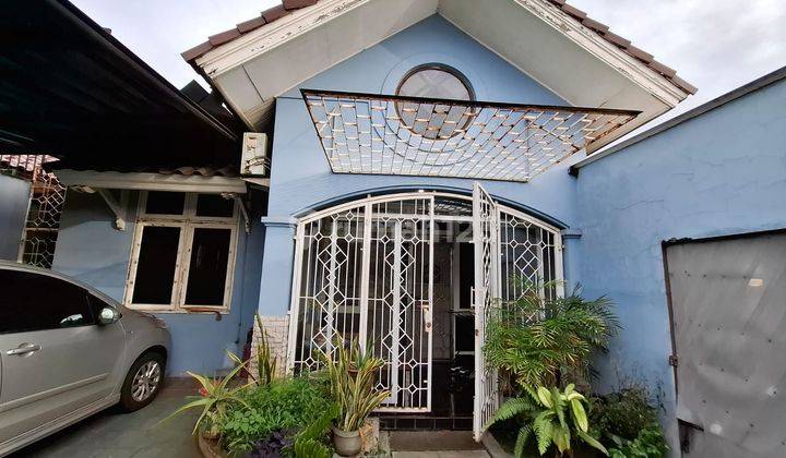 Rumah Unfurnished SHM - Sertifikat Hak Milik di Villa Melati Mas 1