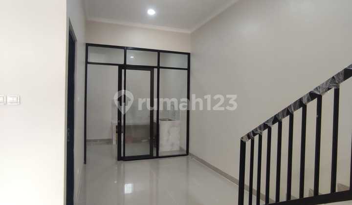 Rumah Baru 2 Lantai Regency Melati Mas Dijual 2