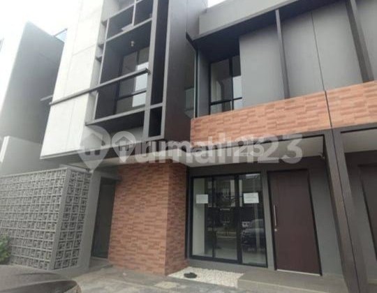 Dijuall Rumah di Suvarna Sutera  ,cluster flavio