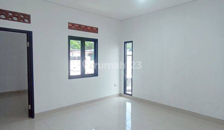 Dijual Rumah Tropical Modern Sektor 9 Dekat Tol Bintaro 2