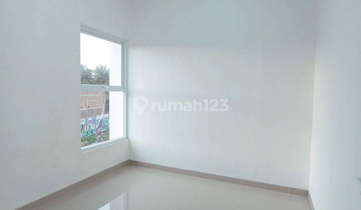 Dijual Rumah 2 Lantai Di Semanan,jakbar 2