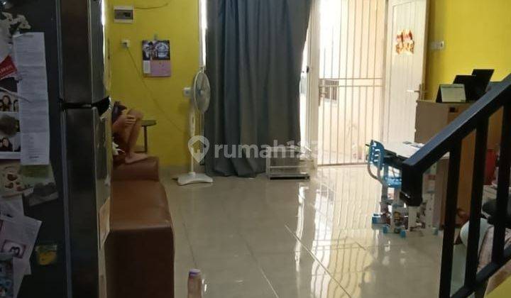 Rumah siap huni. di Park Residence
Taman Surya, Cengkareng,
Jakarta Barat 2