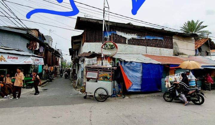 Rumah di Jalan pengukiran,Tambora
Jakarta barat, Butuh Renovasi 2