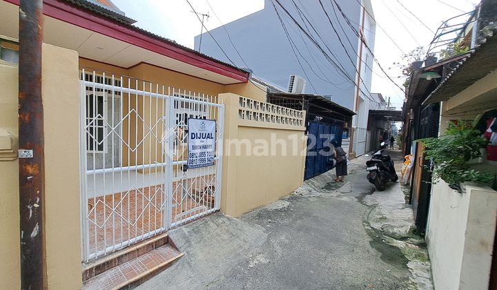 Rumah Nyaman baru Renov. Rapi dan Siap Huni. 