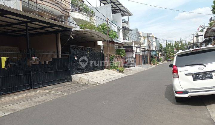 Dijual rumah siap huni di summagung3 kelapa gading 1