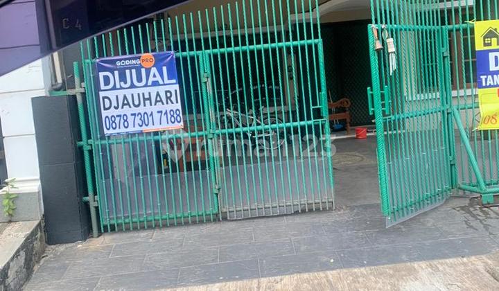 2-Story House 5 Rooms Flood-Free Near School Mall In Kelapa Gading 2