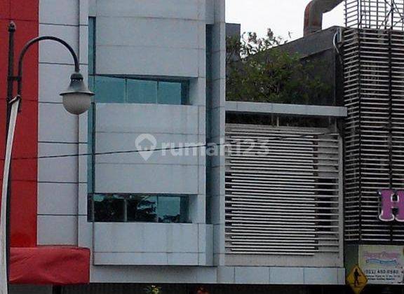 Dijual ruko 4 lantai ex kantor strategis sebrang Mall MKG kelapa gading 2