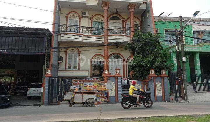 Rumah murah 3 lantai 6 kamar tidur bebas banjir jalan lebar di kelapa gading 1