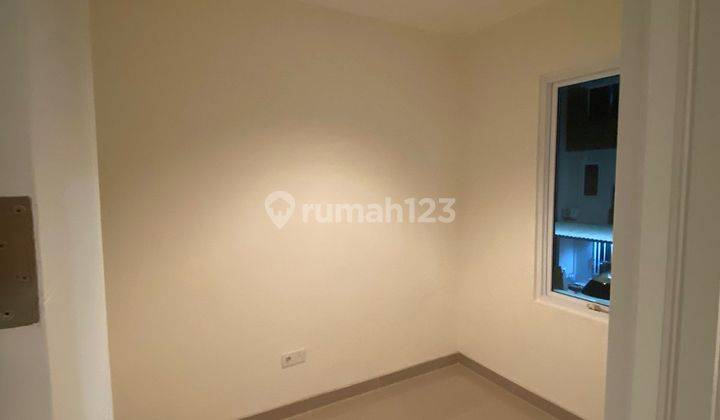 Rumah baru minimalis 3 lantai 3 kamar murah di kelapa gading 2