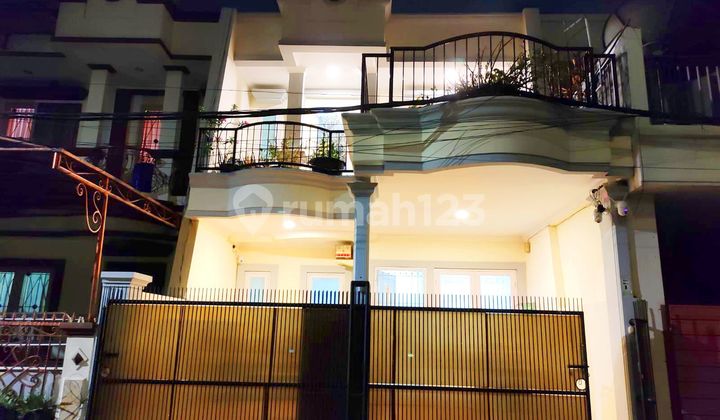 Dijual rumah minimalis 2 lantai murah di villa permata kelapa gading