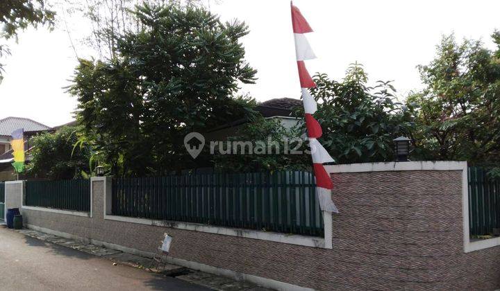 Rumah Hoek hitung tanah di cempaka putih 2