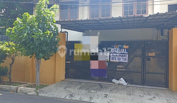 Rumah Hoek 2 lantai jalan lebar bebas banjir murah di kelapa Gading 