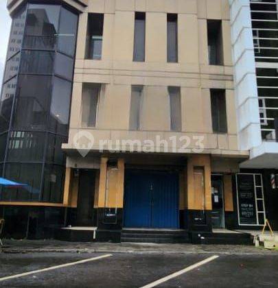 Gedung ruko besar mewah bekas bank di bulevard kelapa Gading  1