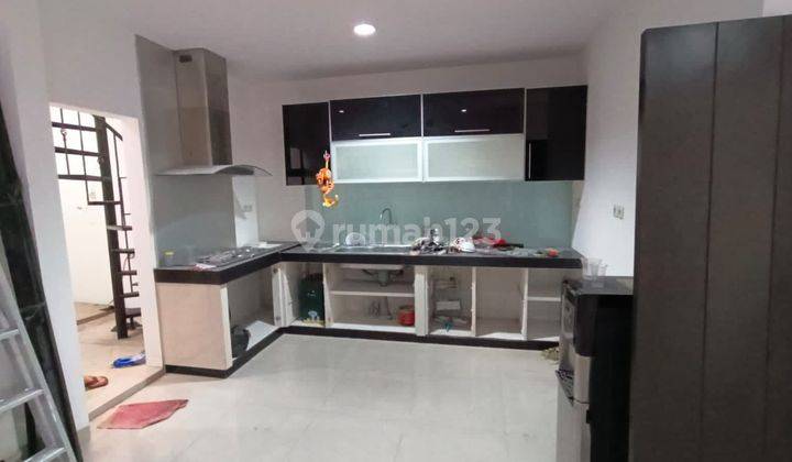 Rumah dijual murah minimalis baru renovasi jalan 3 mobil di kelapa Nias kelapa Gading  2