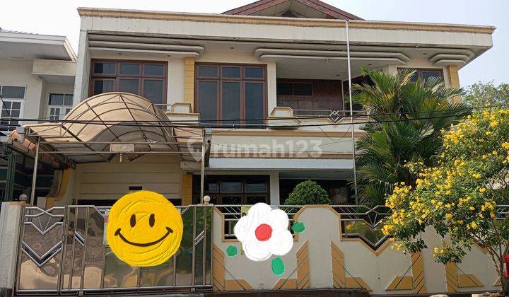 Rumah siap huni 2 lantai 5 kamar jalan 3 mobil di kelapa Gading  1