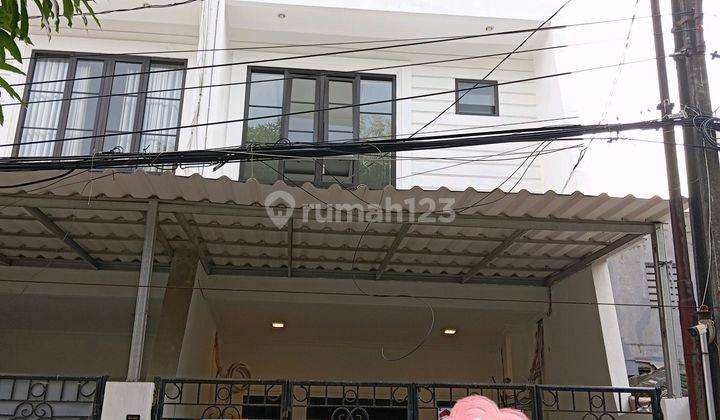 Jual Ruko Baru 3,5 Lantai Murah Strategis Tinggi Dari Jalan Di Kelapa Gading  1