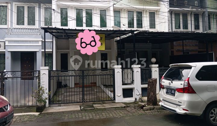 Jual Cepat... Rumah Minimalis .... 2 Lantai di Gading Arcadia Kelapa Gading