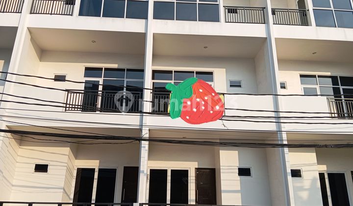 Rumah Baru Minimalis 3 Lantai Murah Di Kelapa Gading 2