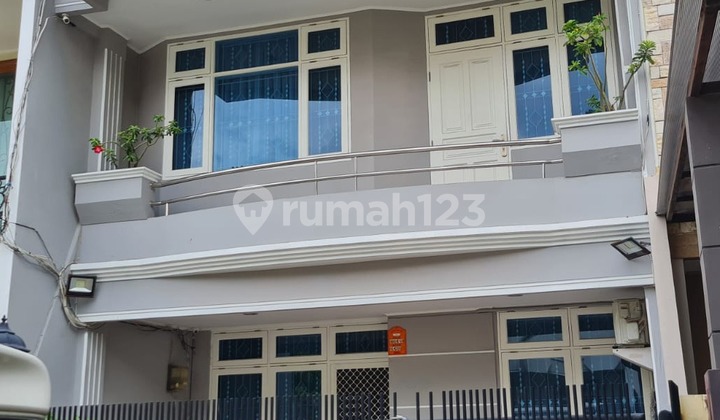 Jual Murah Banget !!!! Diskon... Harus Terjual... Bu...Rumah 2 Lantai di Janur Elok Kelapa Gading