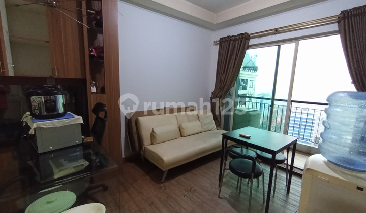 Dijual Murah ... Apartemen 2 Kamar Full Furnish di City Home Moi Kelapa Gading