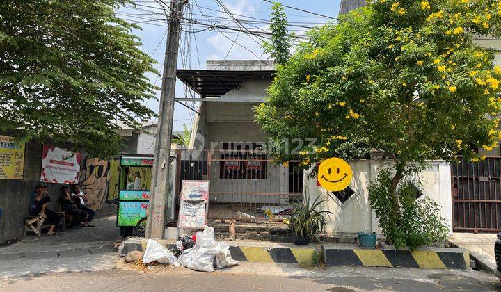 Rumah Tua Hitung Tanah Jalan Lebar 3 Mobil Daerah Komersial Di Kelapa Gading  1