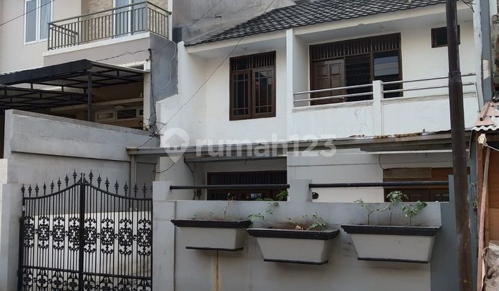 Old House Land Calculation SHM 2 Floors in Kelapa Gading