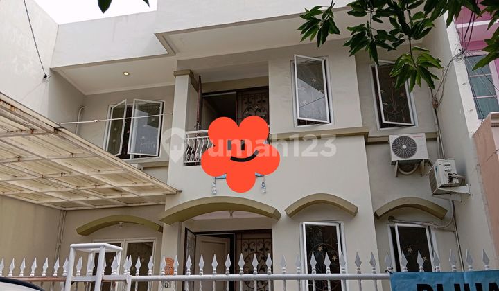 Disewakan Murah !!!!! Rumah 2 Lantai ,,,4 Kamar, 5Ac di Gading Arcadia Kelapa Gading Disewakan Murah !!!!! Rumah 2 Lantai ,,,4 Kamar, 5Ac di Gading Arcadia Kelapa Gading