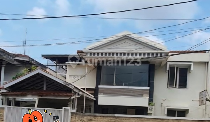 Jual Murah,, Rumah Tua Hitung Tanah ,,, Jalan Lebar ,, Deket Mall di Kelapa Gading