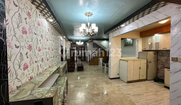 Jual Murah..... di Bawah NJOP.... Rumah5 Kamar di Kelapa Gading Jual Murah..... di Bawah NJOP.... Rumah5 Kamar di Kelapa Gading