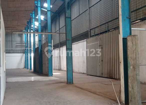 DI SEWAKAN GUDANG DI SADANG KOPO BDG SELATAN 3