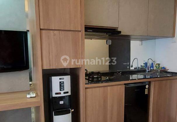 DI SEWAKAN APARTEMENT LANTAI 18 LUX..2 BR..FULL FURNISHED DI GRAND ASIA AFRIKA BDG KITA 4