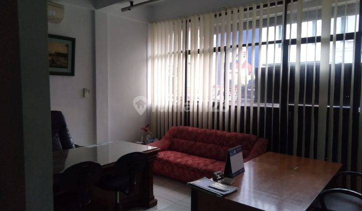 DI SEWAKAN RUKO DI SETRA SARI MALL  4