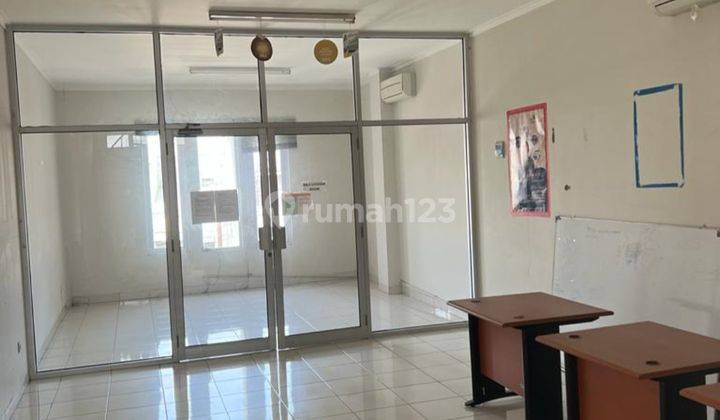 DI JUAL RUKO DAERAH RAMAI STRATEGIS DI KEBON JATI BDG 1