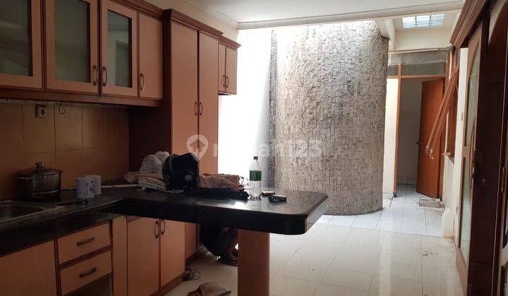 DI SEWAKAN RUMAH DI SINGGASANA BDG 1