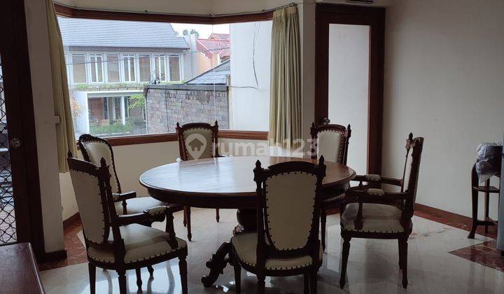 Di sewakan rumah full furnished di sayap setiabudi bdg utara 1