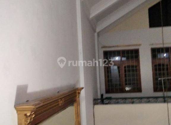 Di jual cepat rumah terawat di sayap sarijadi bdg 2