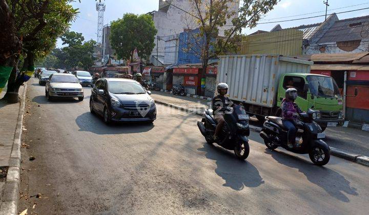 Diual Ruko Hitung Tanah Tengah Kota di Mainroad Ahmad Yani 2