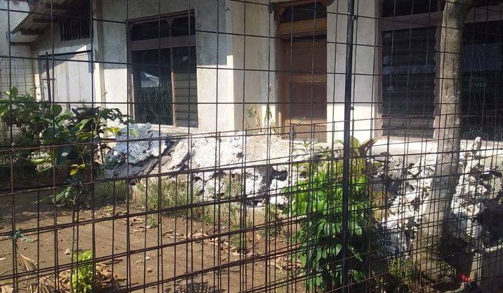 Dijual Rumah Tua Tempo Doeloe Hitung Tanah di Sayap Pasirkaliki  1