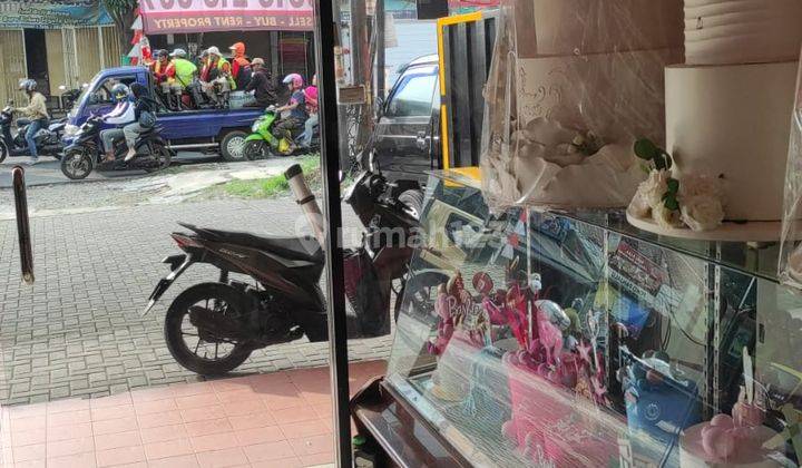 Disewakan Ruko 4 Lantai Strategis Siap Pakai di Mainroad Holis 1