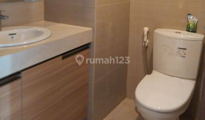 Disewakan Apartment Type Studio Full Furnished Di Ciumbeleuit 2