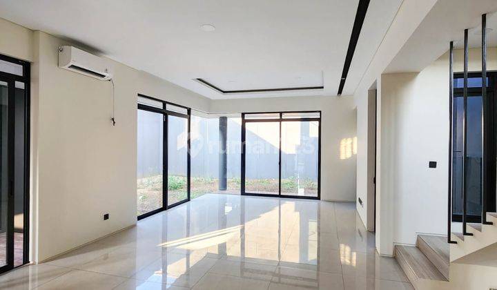 Dijual Rumah Baru Modern 2 Lantai di Kota Baru Parahyangan 1