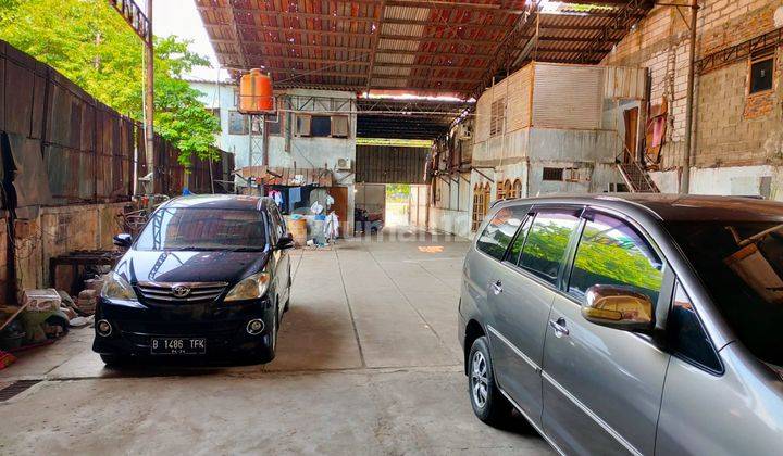 Rumah Dan Gudang Bagus SHM Jl. Raya Pemuda Jakarta Timur 1