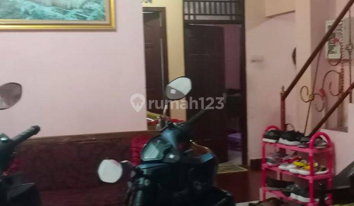 Rumah Bagus SHM di Jl Rambutan I Bojongsari Kembaran 5