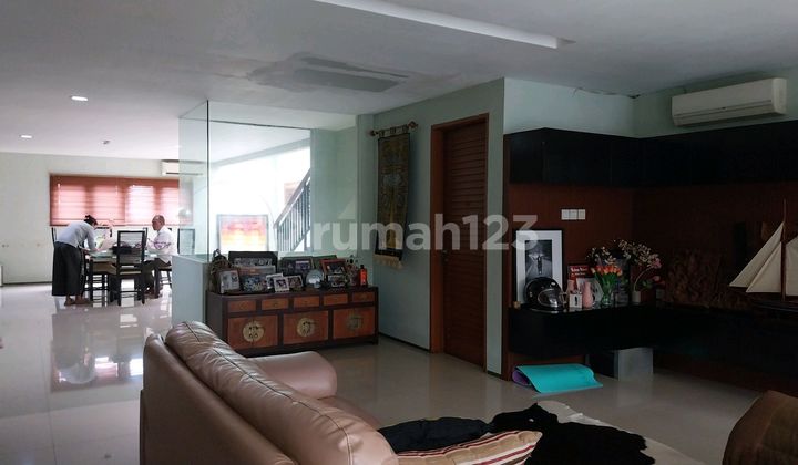 Arsitektur Nyaman Pinggir Jln Balai Pustaka 2