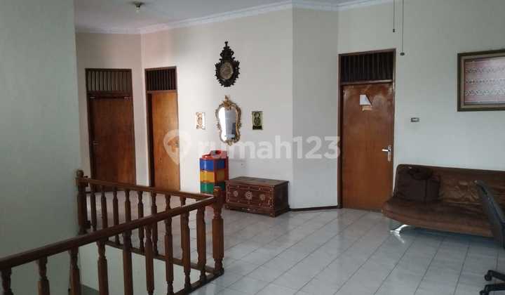 Rmh Pulo Asem Daerah Ramai Pinggir Jalan Lebar Rumah 2