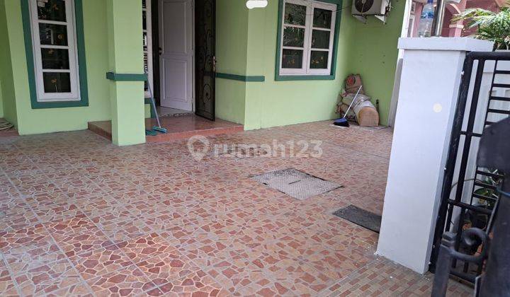 Disewakan Rumah Hadap Barat Metland Menteng, Cakung, Jakarta Timur, 011 2