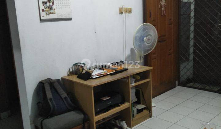 Dijual Cepat Rumah Bagus Dwiwarna Ekonomi, Mangga Besar, Sawah Besar, Kota Jakarta Pusat 028 9