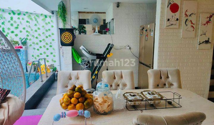 Dijual Rumah Mewah Plus Kolam Renang Cluster Kemang Pratama, Bintara, Bekasi, Jawa Barat, 015 6